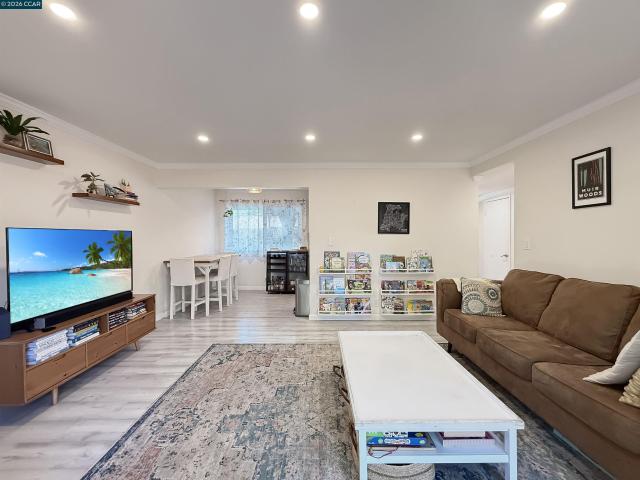 Condo for sale in Walnut Creek, California