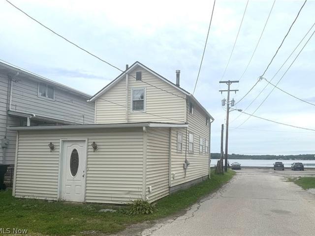 House for sale in Summit, Ohio