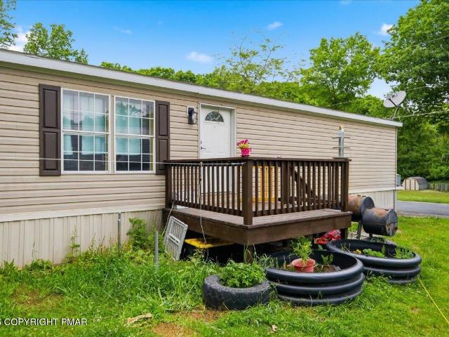 House for sale in Middle Smithfield Township, Monroe County