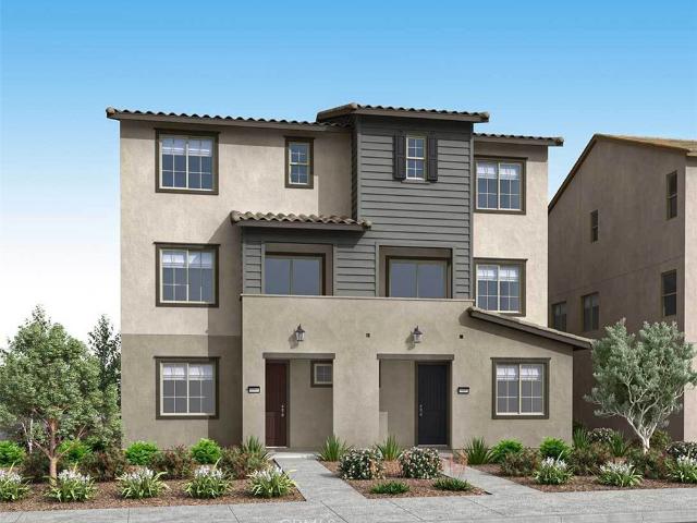 Condo for sale in Corona
