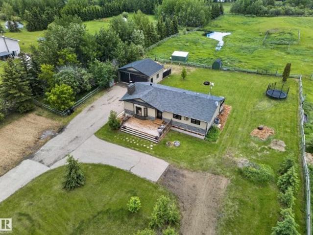 House for sale in Alberta