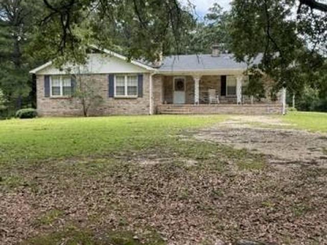House for sale in Grove Hill, Alabama