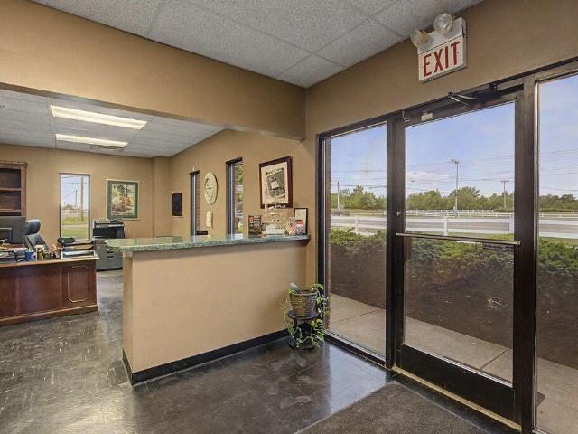 Commercial for sale in Hopkinsville, Christian County