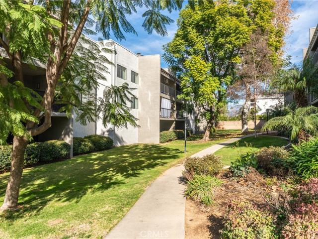 Condo for sale in Redlands, California