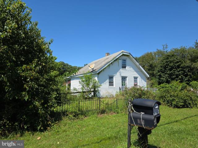 House for sale in Cedarville, New Jersey