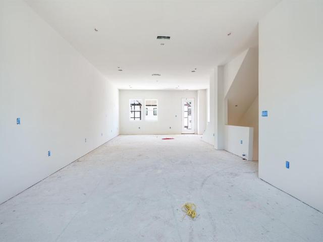 Townhouse for sale in Lewisville
