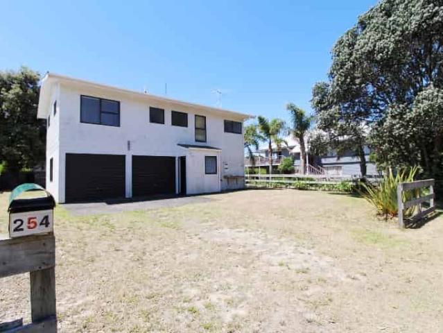 House for rent in Matarangi, Waikato