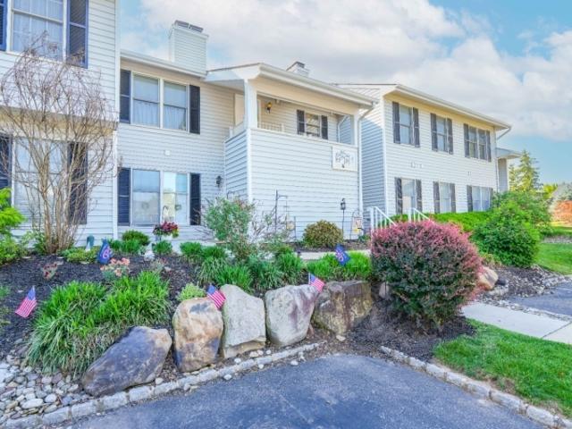 Condo for sale in Neshanic Station, New Jersey