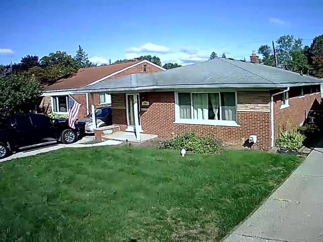 House for sale in Clawson, Oakland County