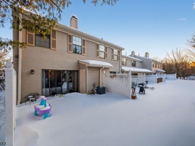 Condo for sale in Liberty Corner, New Jersey