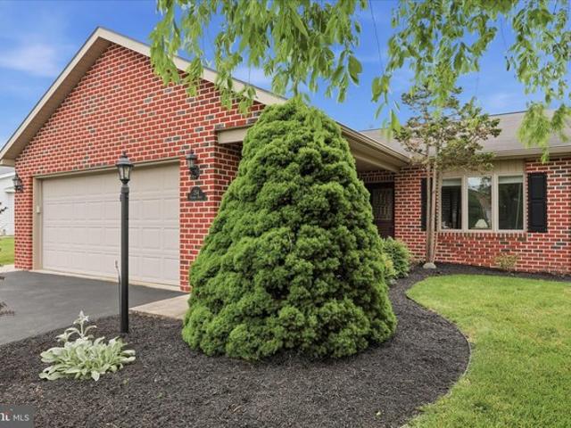 Townhouse for sale in Chambersburg, Pennsylvania