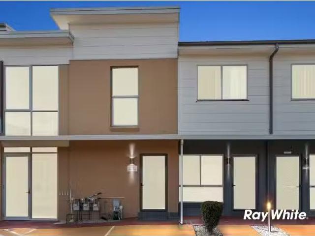 Condo for rent in Plumpton