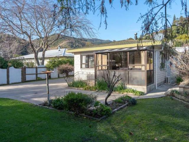 House for sale in Cable Bay, Nelson Bays