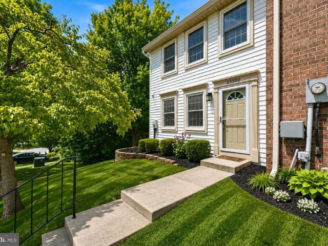 Townhouse for sale in Damascus, Maryland