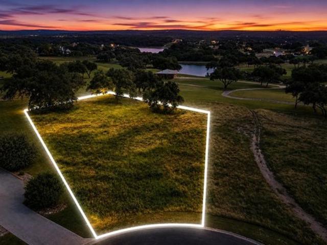 Land for sale in Spicewood, Texas