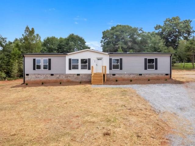 House for sale in Starr, South Carolina