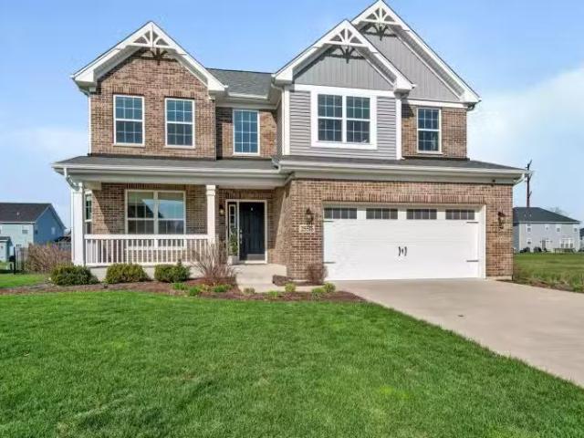 House for sale in Shorewood