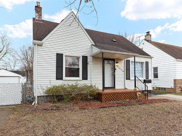 House for sale in Dearborn Heights, Michigan
