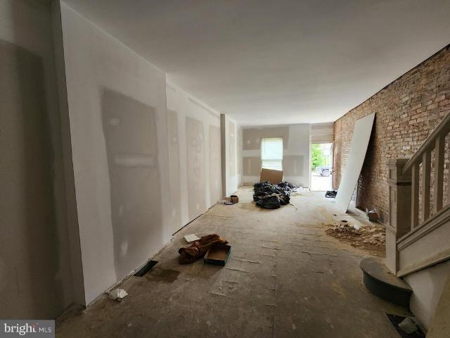 Townhouse for sale in Shipley Hill, Baltimore