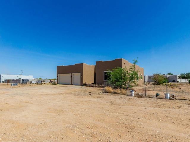 House for sale in Wittmann House for sale in Wittmann