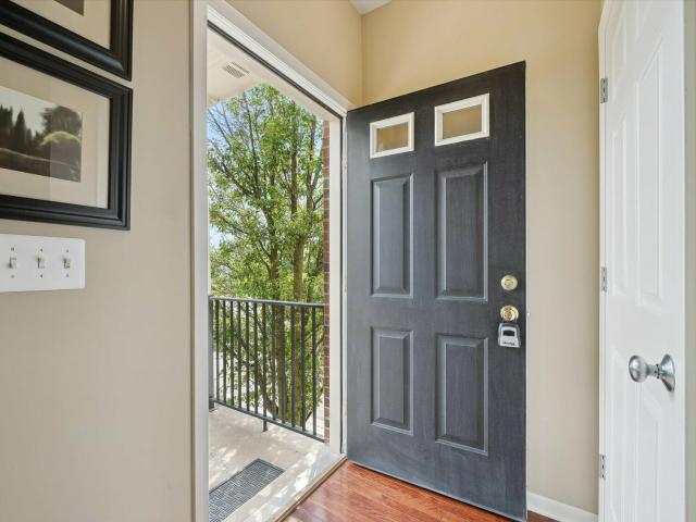 Townhouse for sale in Novi