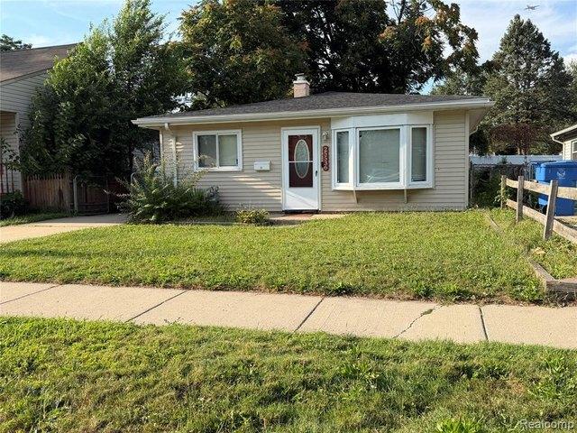 House for sale in Dearborn Heights, Michigan