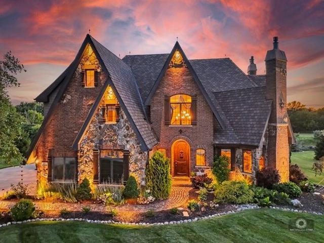 House for sale in Monee, Illinois