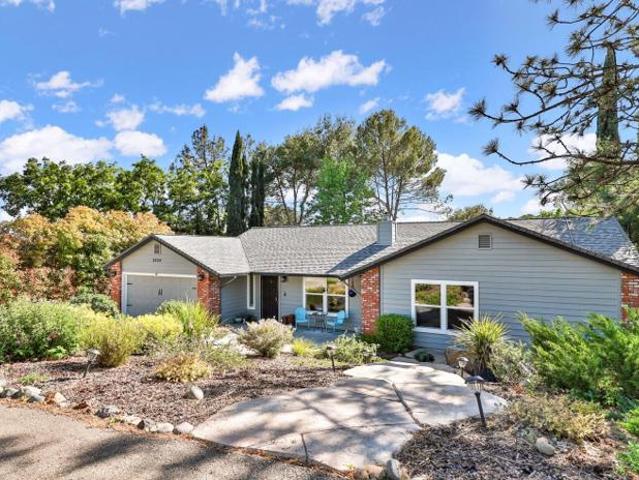 House for sale in Rescue, California