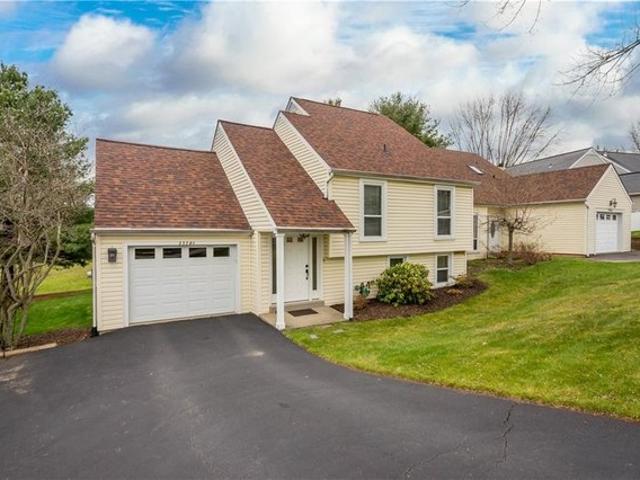 Condo for sale in Wexford, Pennsylvania