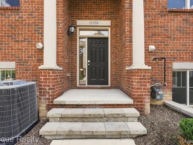 Condo for sale in Novi, Michigan