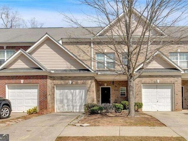 Townhouse for sale in College Park, Fulton County