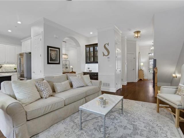 Townhouse for sale in Alpharetta, Georgia