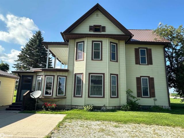 House for sale in New London, Iowa