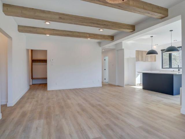 Apartment for rent in Memphrémagog, Quebec
