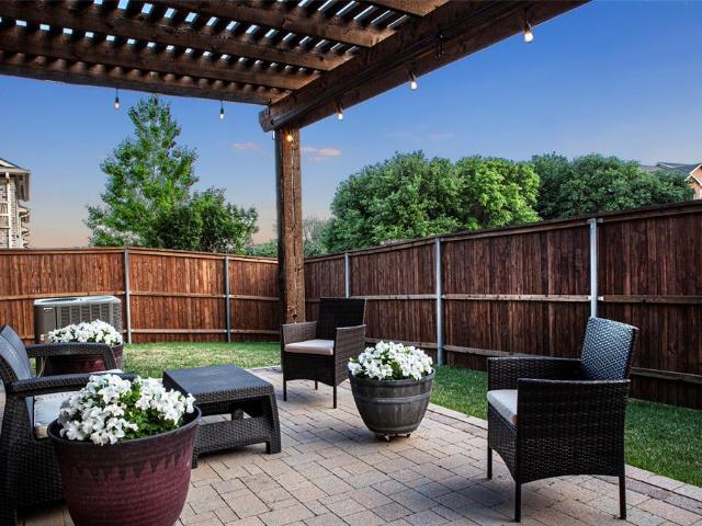 Townhouse for sale in Denton, Texas