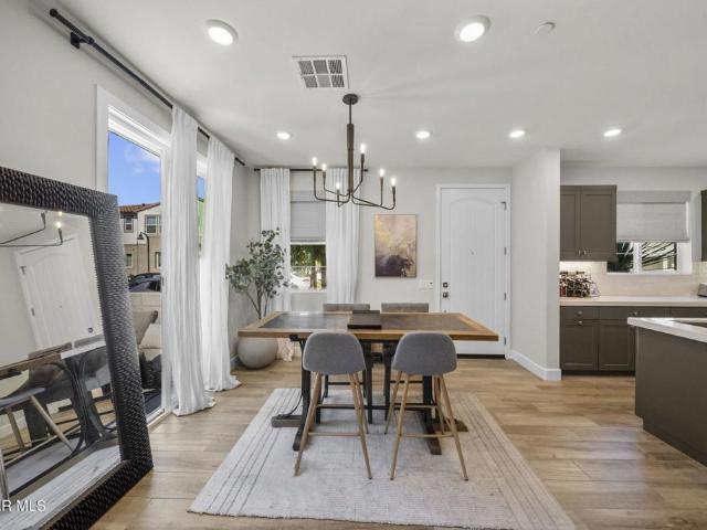 Condo for sale in Simi Valley, California