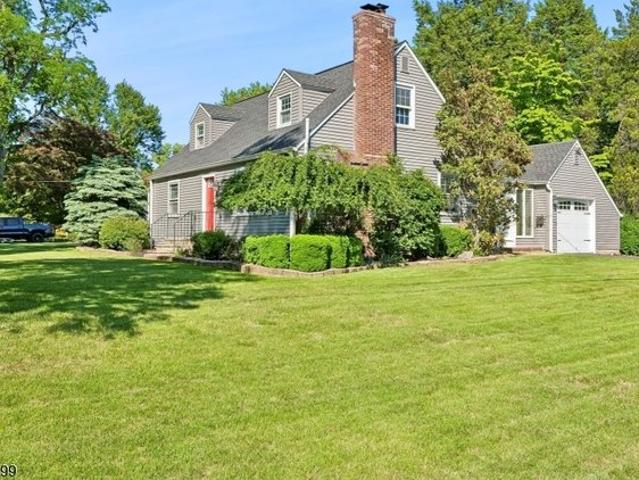 House for sale in Scotch Plains, New Jersey