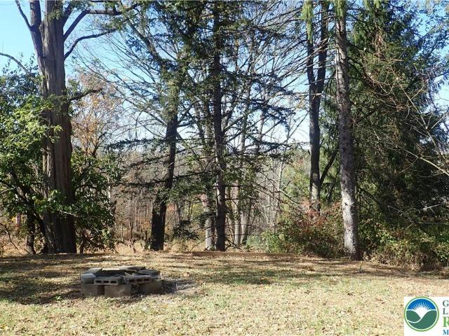 House for sale in Mount Bethel, Pennsylvania