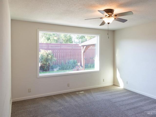 House for sale in Ontario, Malheur County