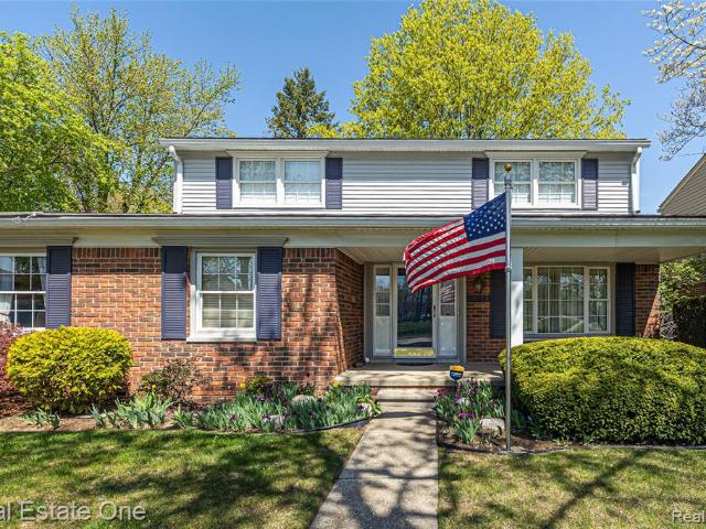 House for sale in Dearborn Heights, Michigan