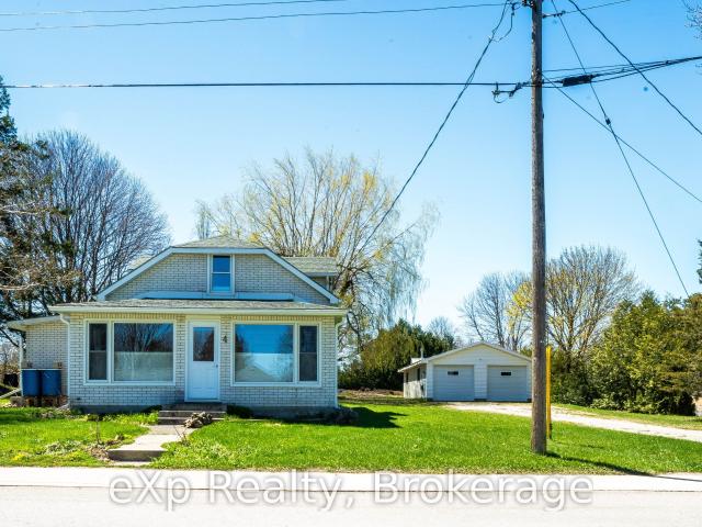 House for sale in Ontario