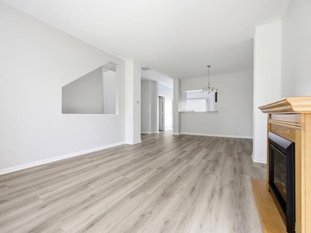 Townhouse for sale in Elgin, Illinois