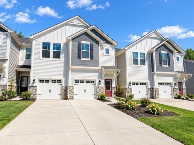 Condo for sale in Hebron, Kentucky