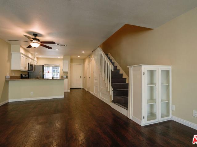 Condo for sale in Canoga Park, California