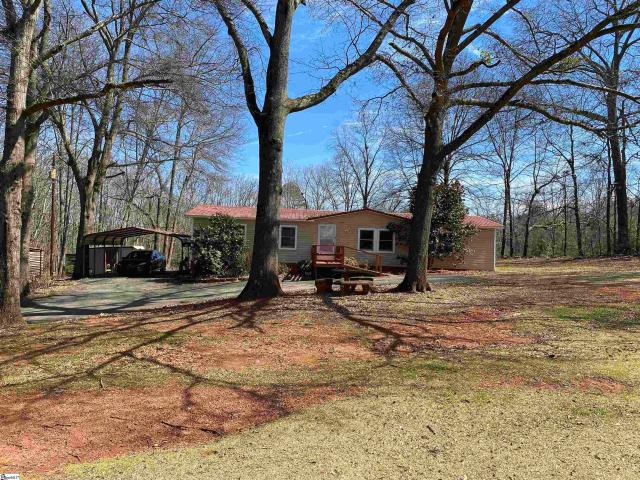 House for sale in Wellford, South Carolina