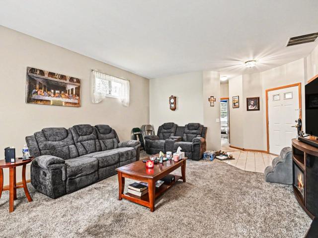 Condo for sale in Crest Hill, Illinois
