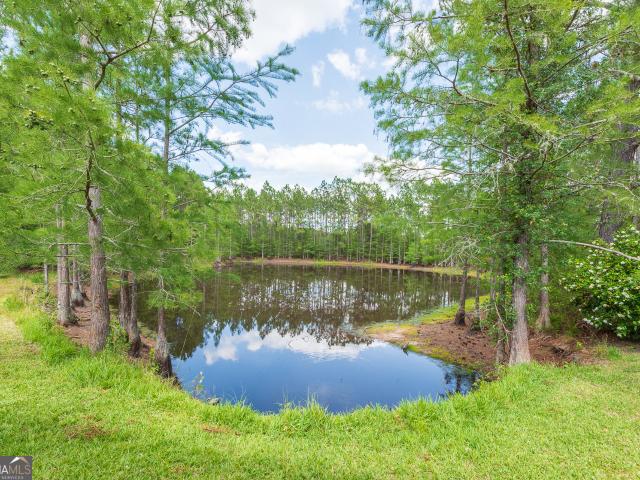 House for sale in Pierce, Georgia