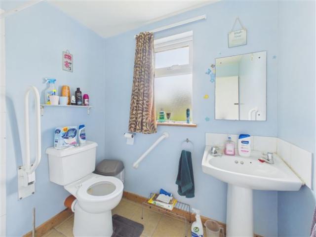 Detached House for sale in Ballinasloe, Connacht