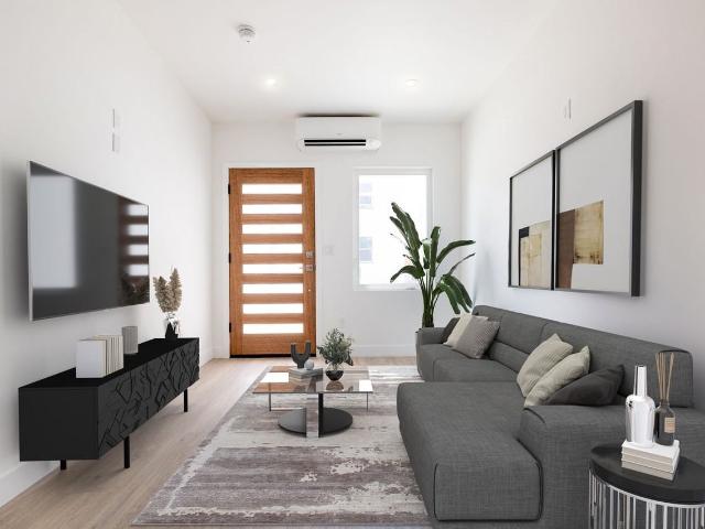 Apartment for rent in Canoga Park, California