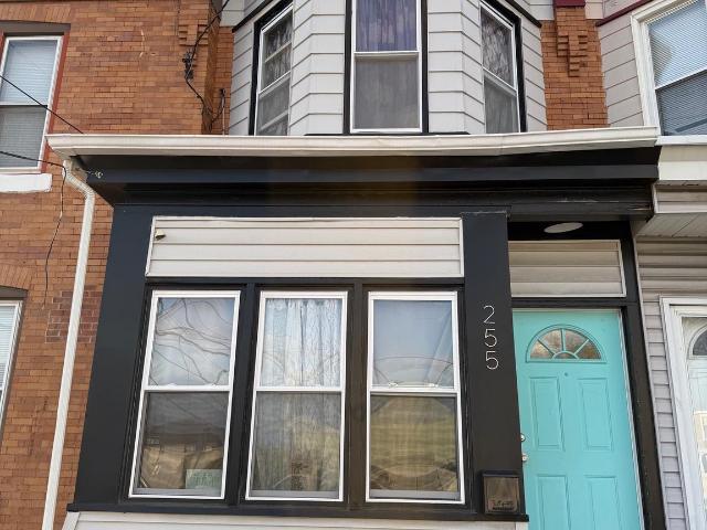 Townhouse for sale in Gloucester City, New Jersey